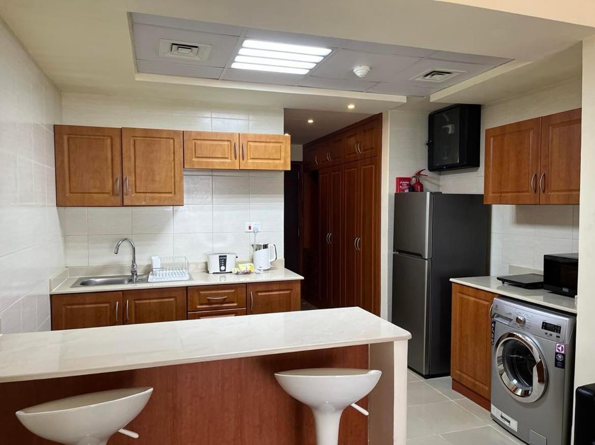Ferienwohnung Beach Front Escape Ra’s al-Chaima Exterior foto